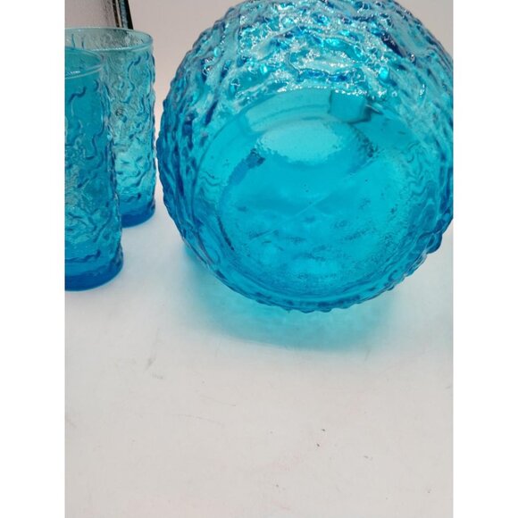 Vintage Anchor Hocking Textured Blue Glass Pitcher (8" Tall) & 5 Matching Glasse - Picture 3 of 5